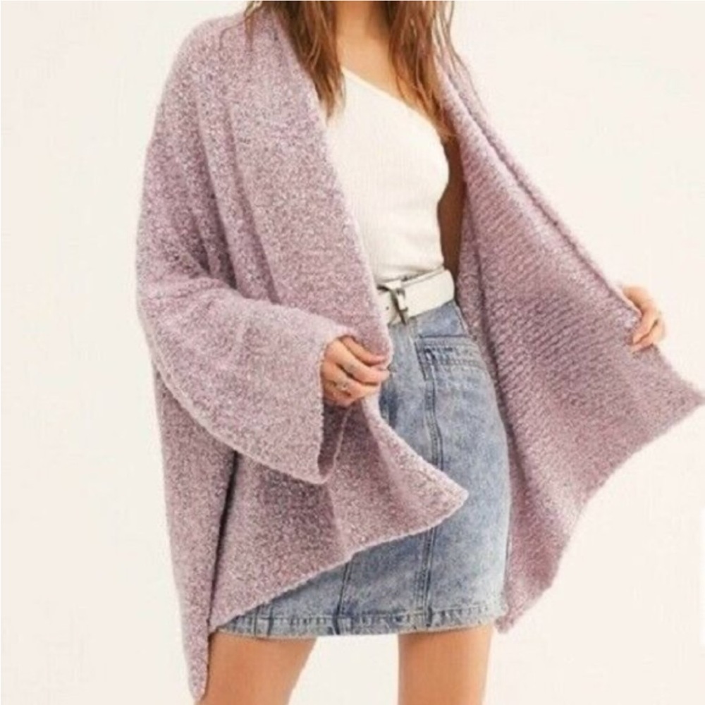 FREE PEOPLE BFF Oversized purple Shawl Collar Open
Front Cardigan